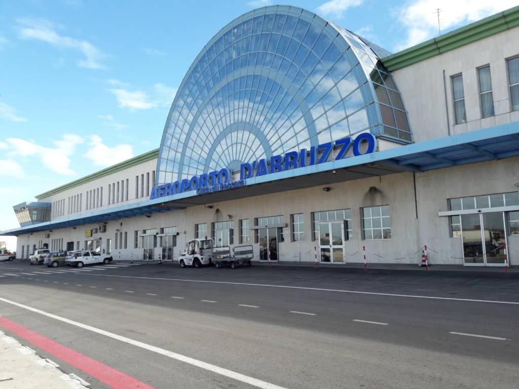 Homeaway Pescara Airport Сан-Джованні-Театіно Екстер'єр фото